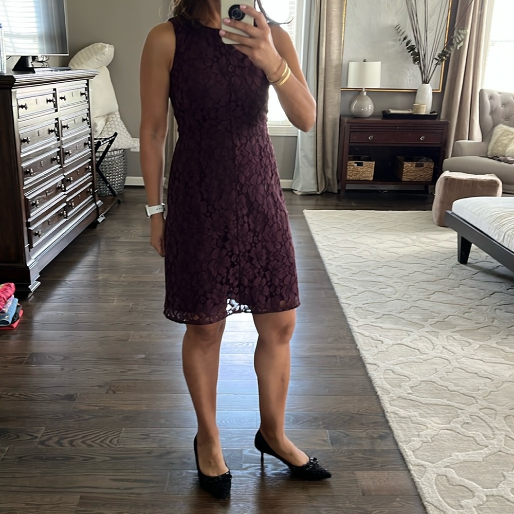 Ann Taylor burgundy lace